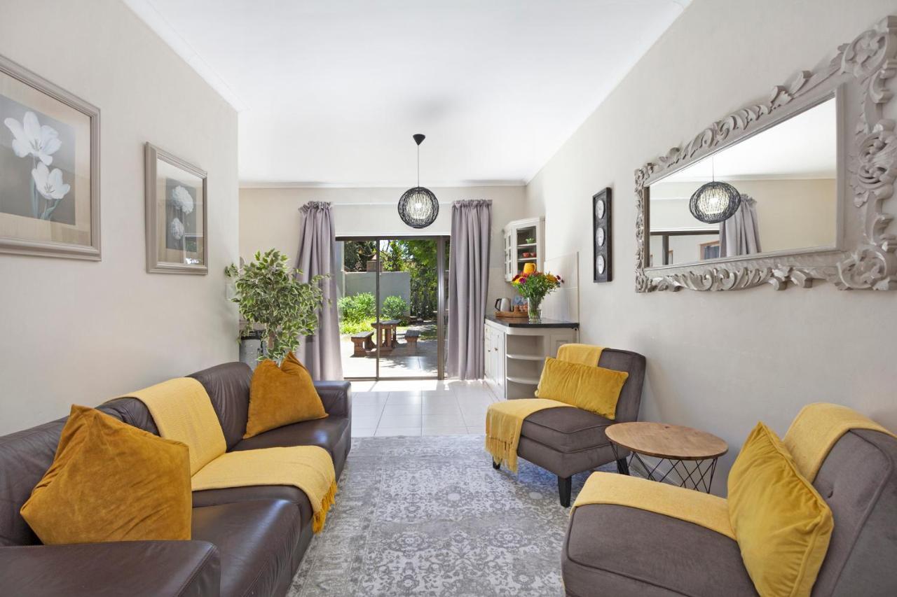 2 On Lismore Guesthouse Tokai Exterior photo