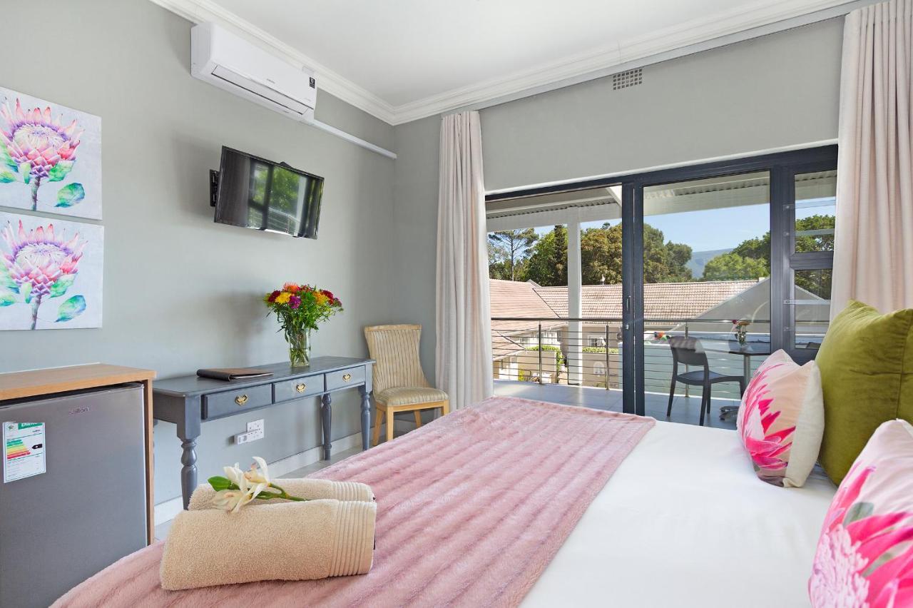 2 On Lismore Guesthouse Tokai Exterior photo