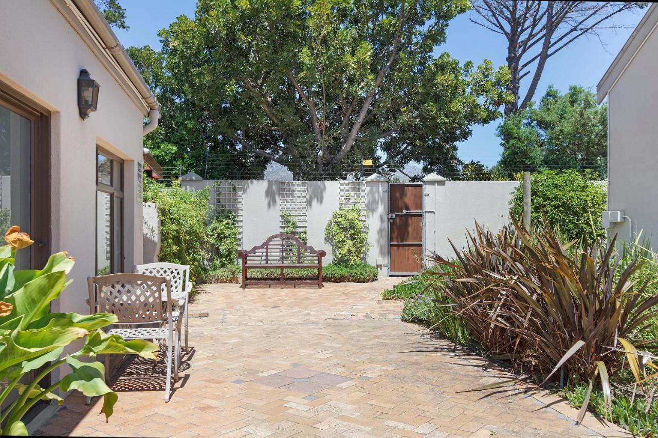2 On Lismore Guesthouse Tokai Exterior photo